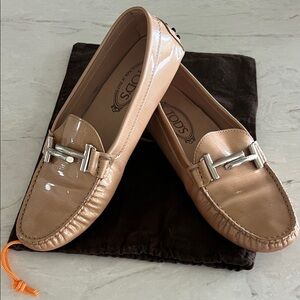 Tod’s Patent Leather Loafers EU 39.5